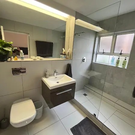 Seapoint Gem Apartment Cape Town Exterior photo
