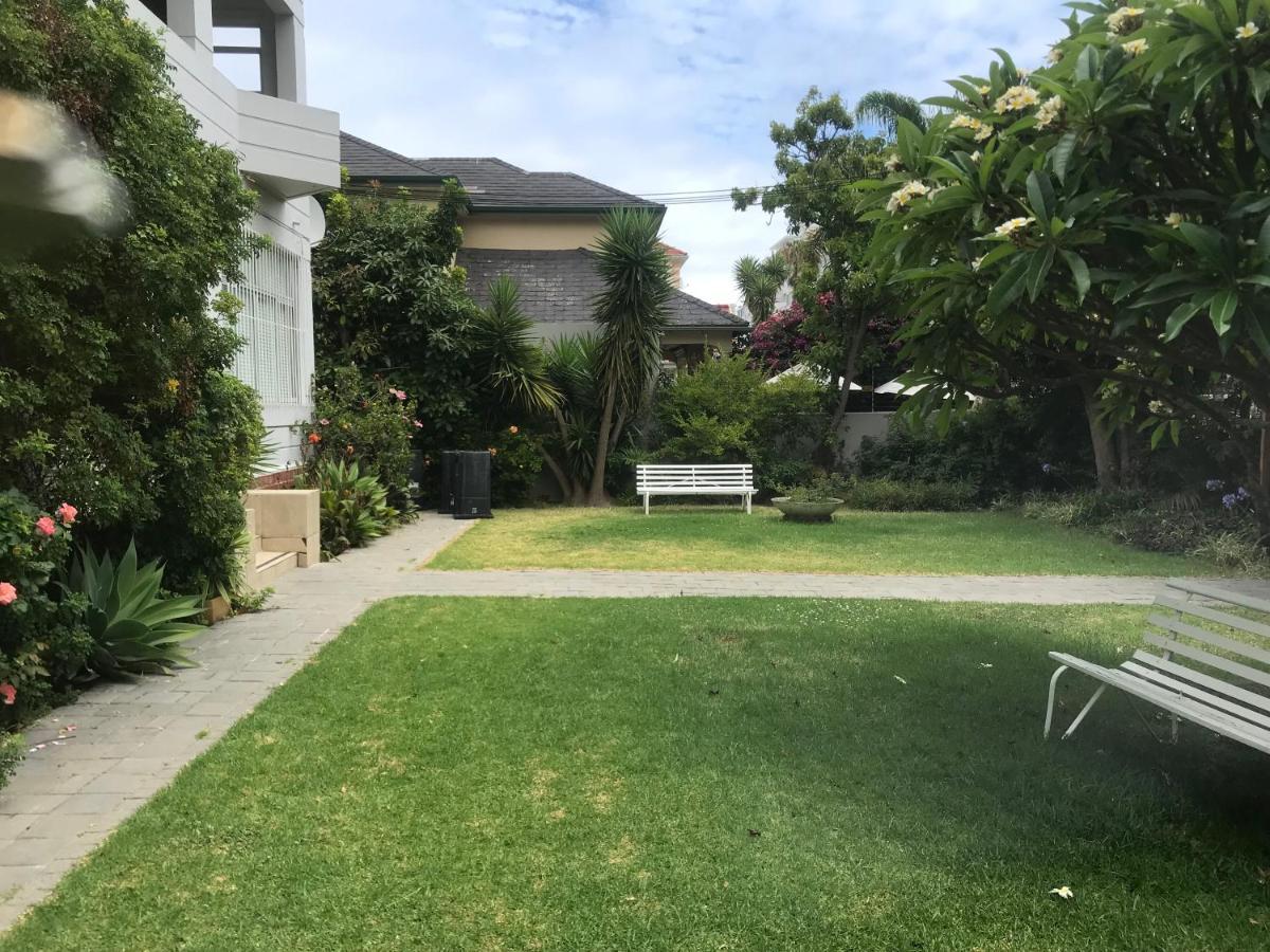 Apartment Seapoint Gem Cape Town