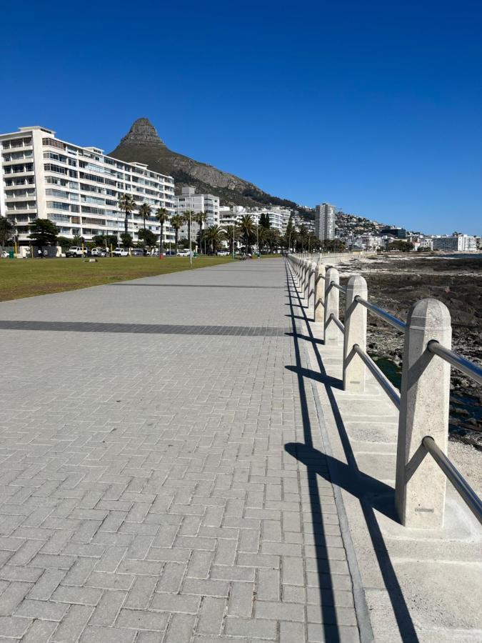 Apartment Seapoint Gem Cape Town