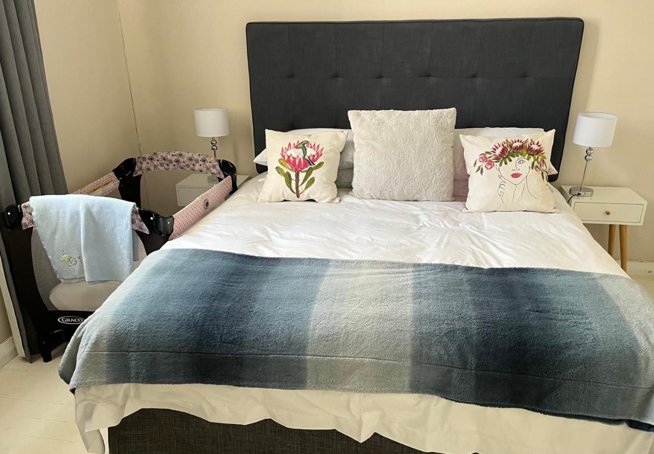 Seapoint Gem Apartment